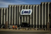 在线日历陷入丑闻的巴西肉类巨头JBS在美上市 首日开盘报13.65美元